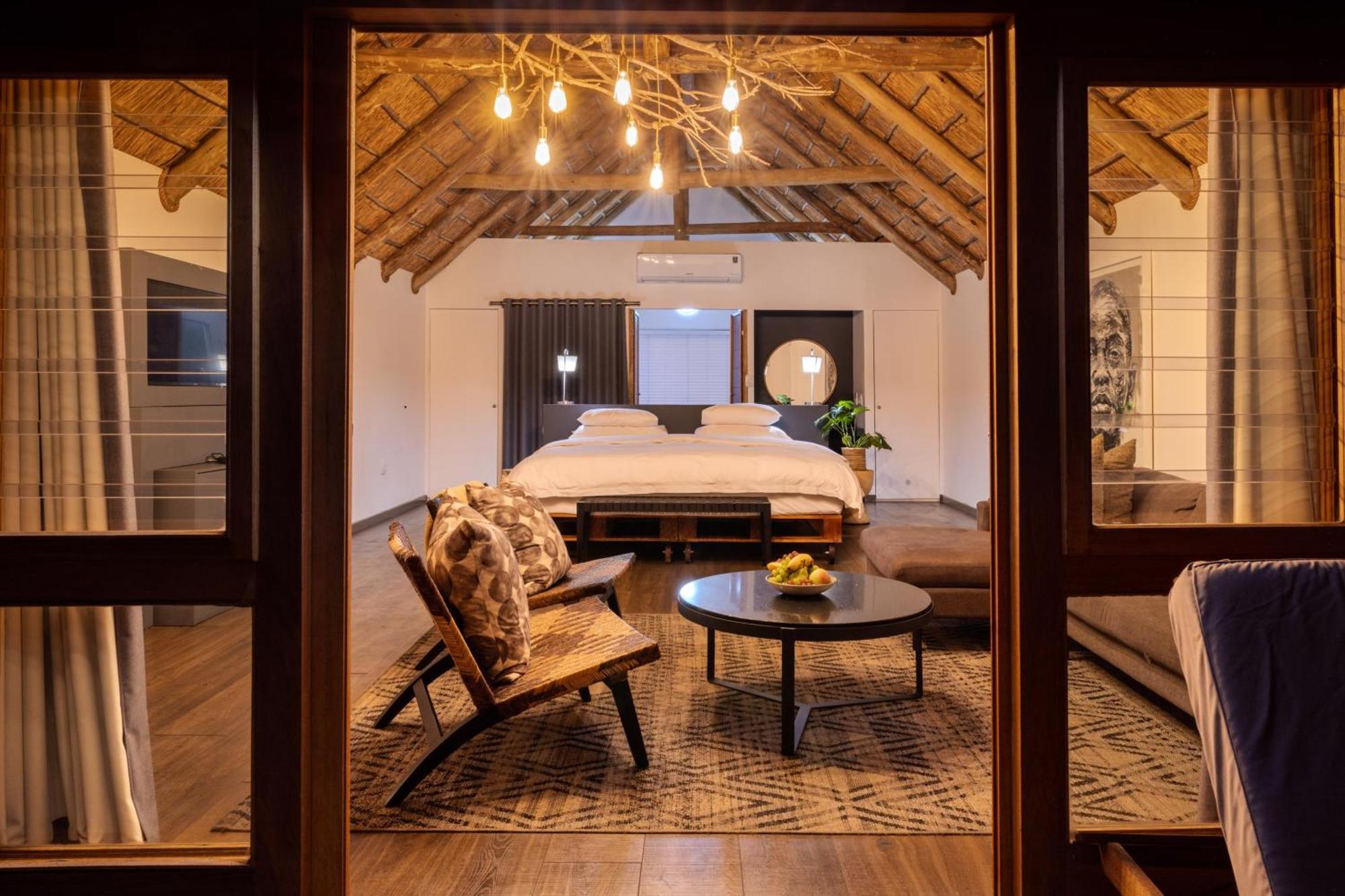 Cradle Boutique Hotel Lanseria Exterior photo